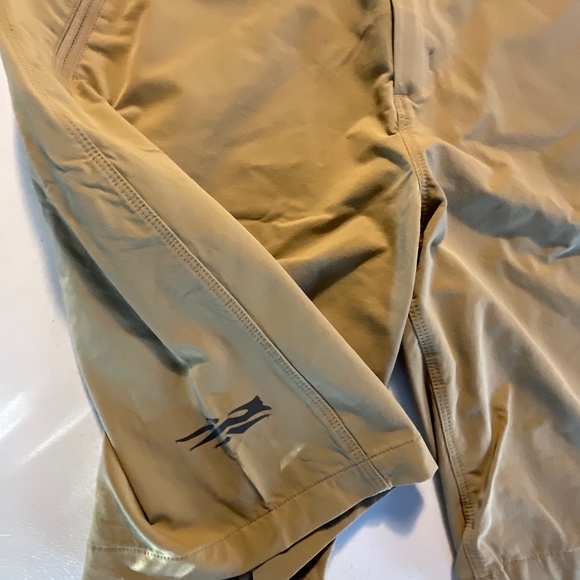 SITKA Gear Territory Short 32 waist - Picture 2 of 7